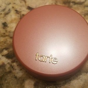 Tarte blush